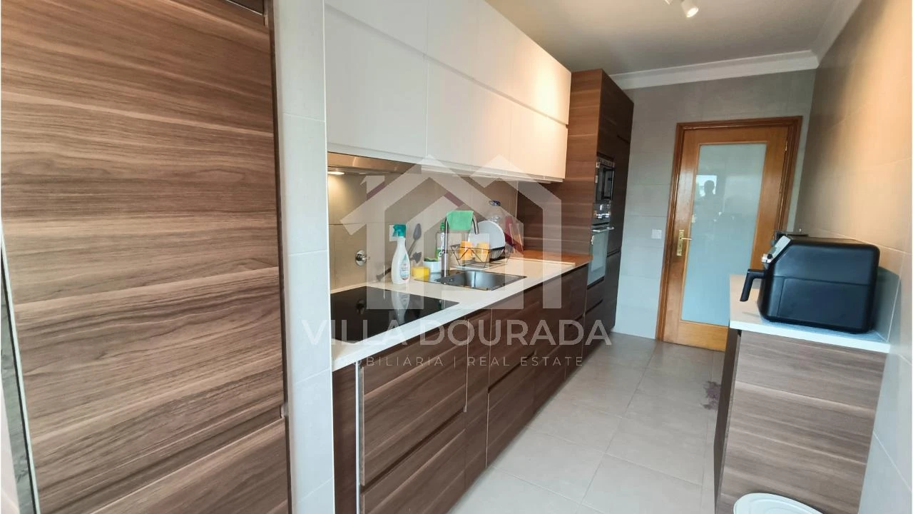 Apartamento T1 para Arrendamento em São Mamede de Infesta e Senhora da Hora Foto 9