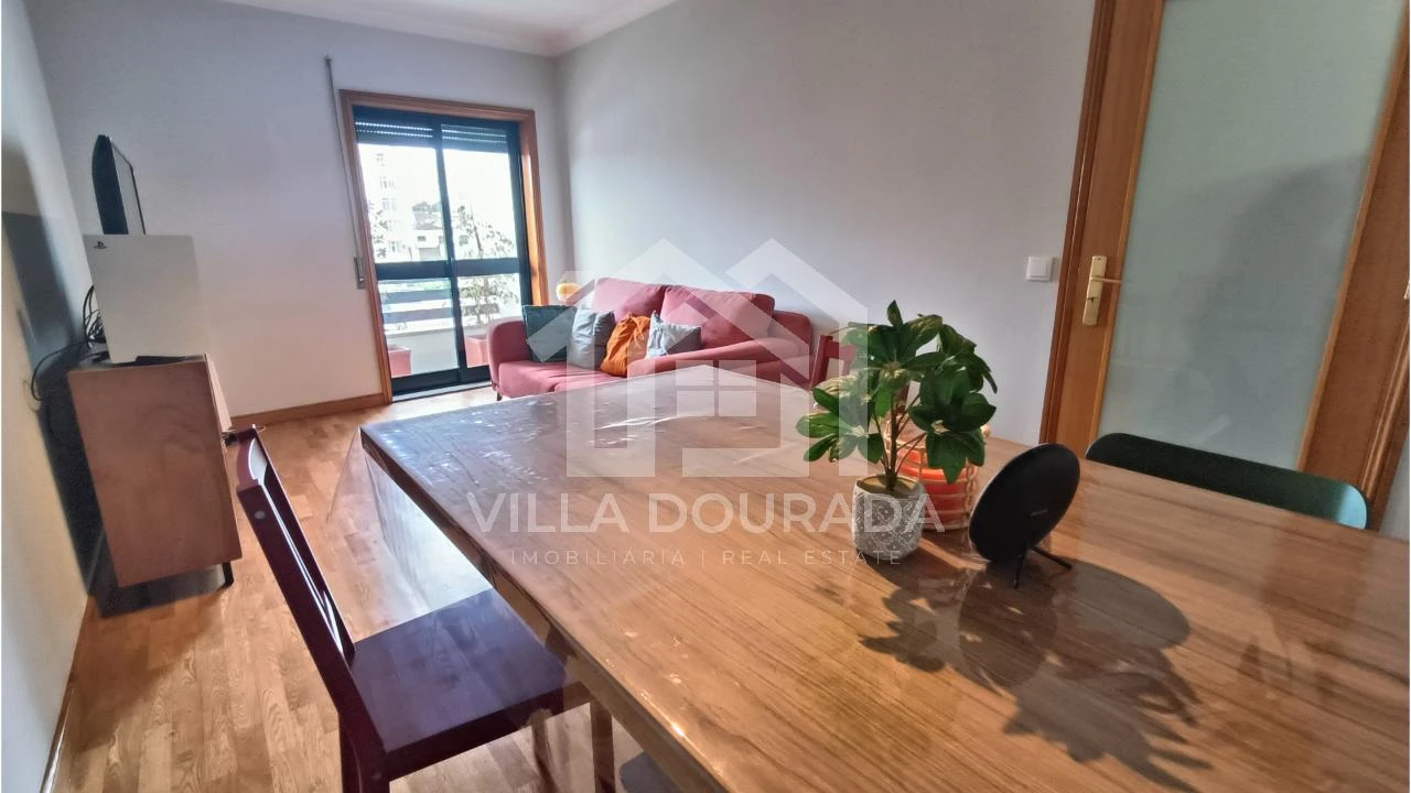 Apartamento T1 para Arrendamento em São Mamede de Infesta e Senhora da Hora Foto 4