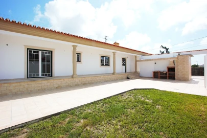 Moradia T3 para Venda em Pataias e Martingança