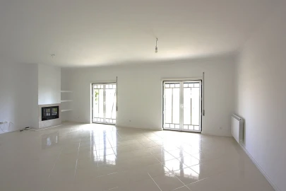 Moradia T3 para Venda em Pataias e Martingança