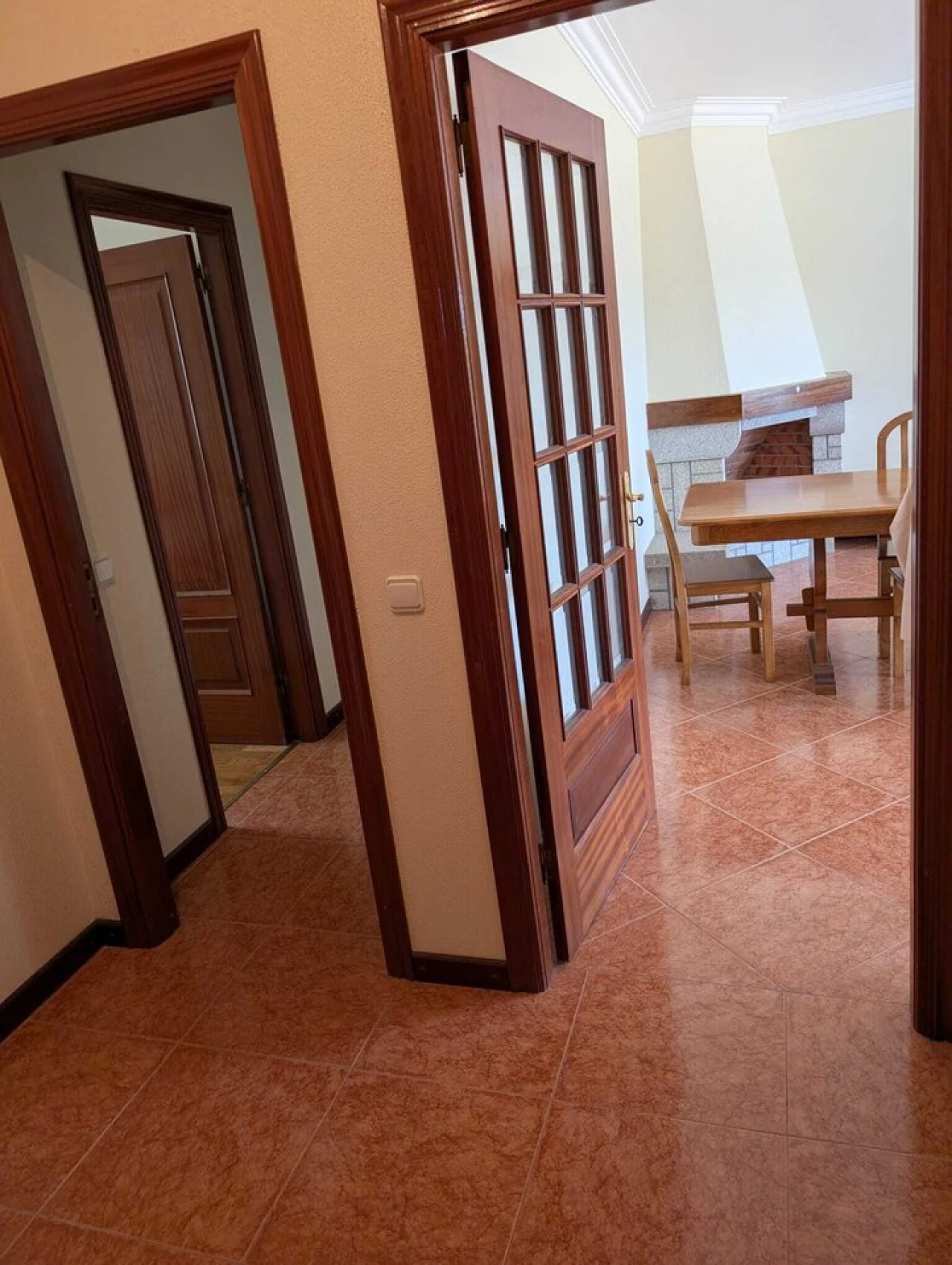 Apartamento T2 para Venda em Vila e Roussas Foto 11