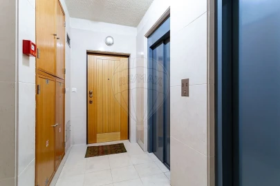 Apartamento T2 para Venda em Odivelas