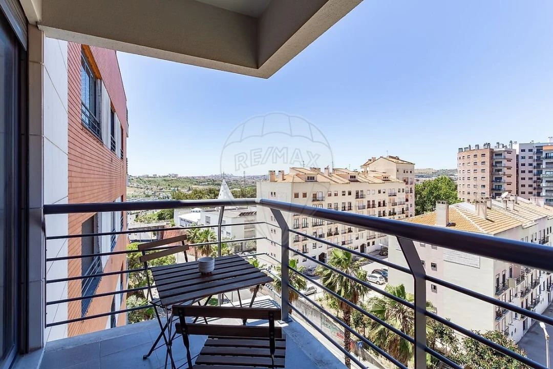 Apartamento T2 para Venda em Odivelas Foto 7