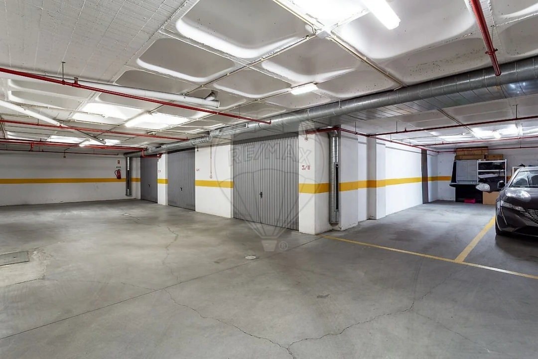 Apartamento T2 para Venda em Odivelas Foto 27