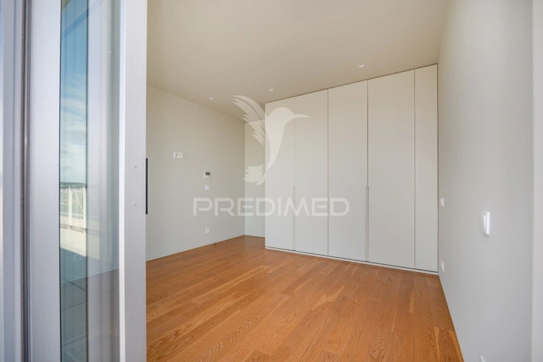 Apartamento T4 para Venda em Barcelinhos Foto 21