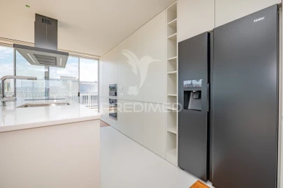 Apartamento T4 para Venda em Barcelinhos