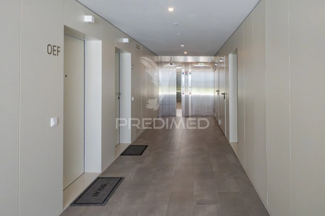 Apartamento T4 para Venda em Barcelinhos Foto 39