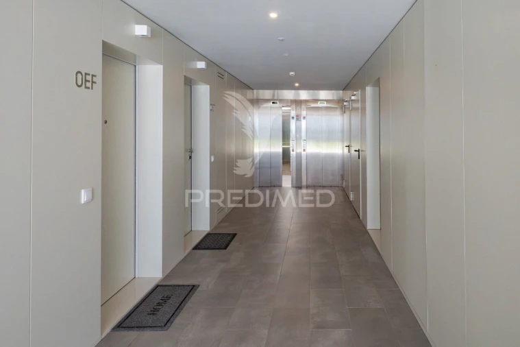 Apartamento T4 para Venda em Barcelinhos Foto 39