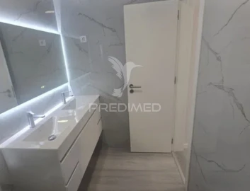 Apartamento T4 para Venda em Amora