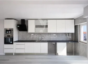 Apartamento T4 para Venda em Amora