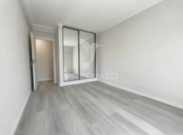 Apartamento T4 para Venda em Amora