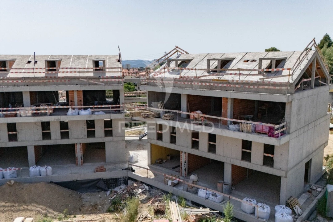 Apartamento T2 para Venda em São Vitor (Braga) Foto 3