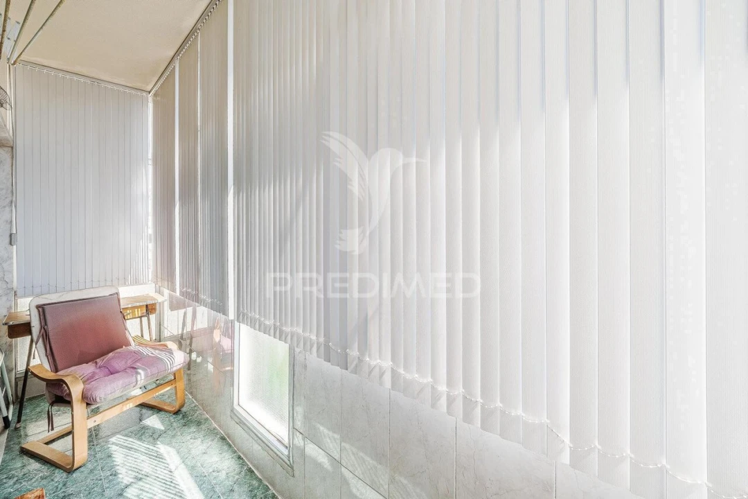 Apartamento T3 para Venda em Massamá e Monte Abraão Foto 22