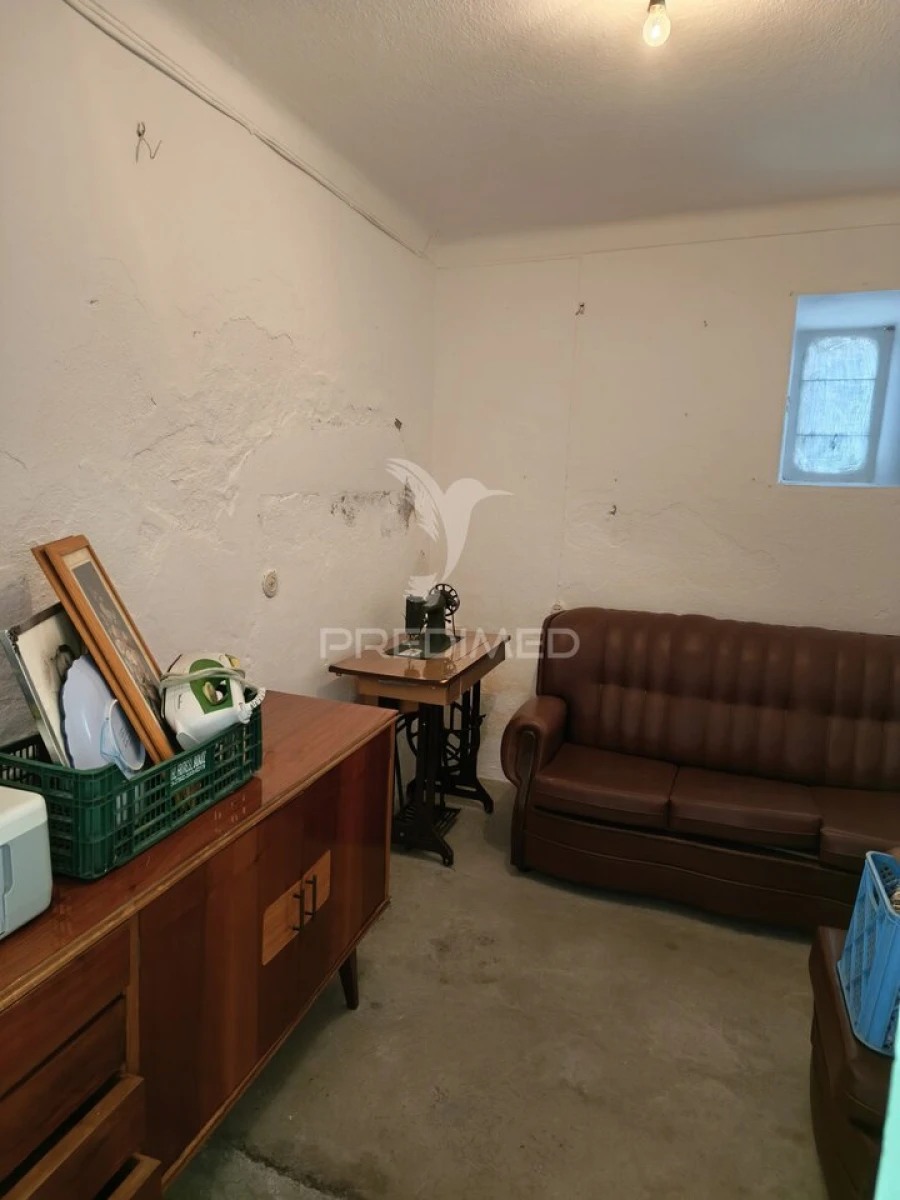 Prédio para Venda em Gafete Foto 8