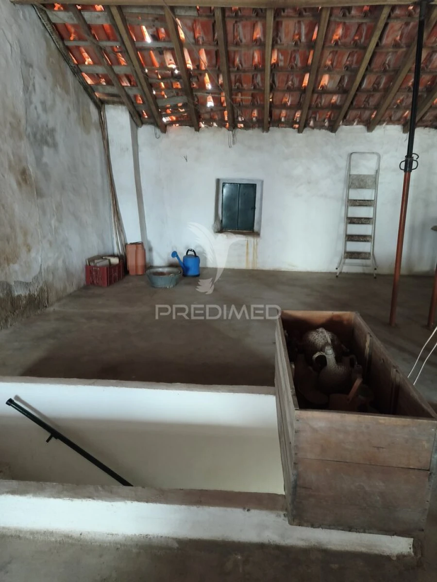 Prédio para Venda em Gafete Foto 11