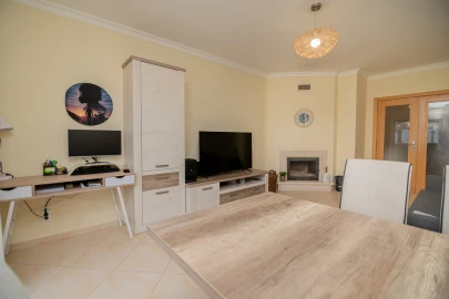 Apartamento T2 para Venda em Algoz e Tunes
