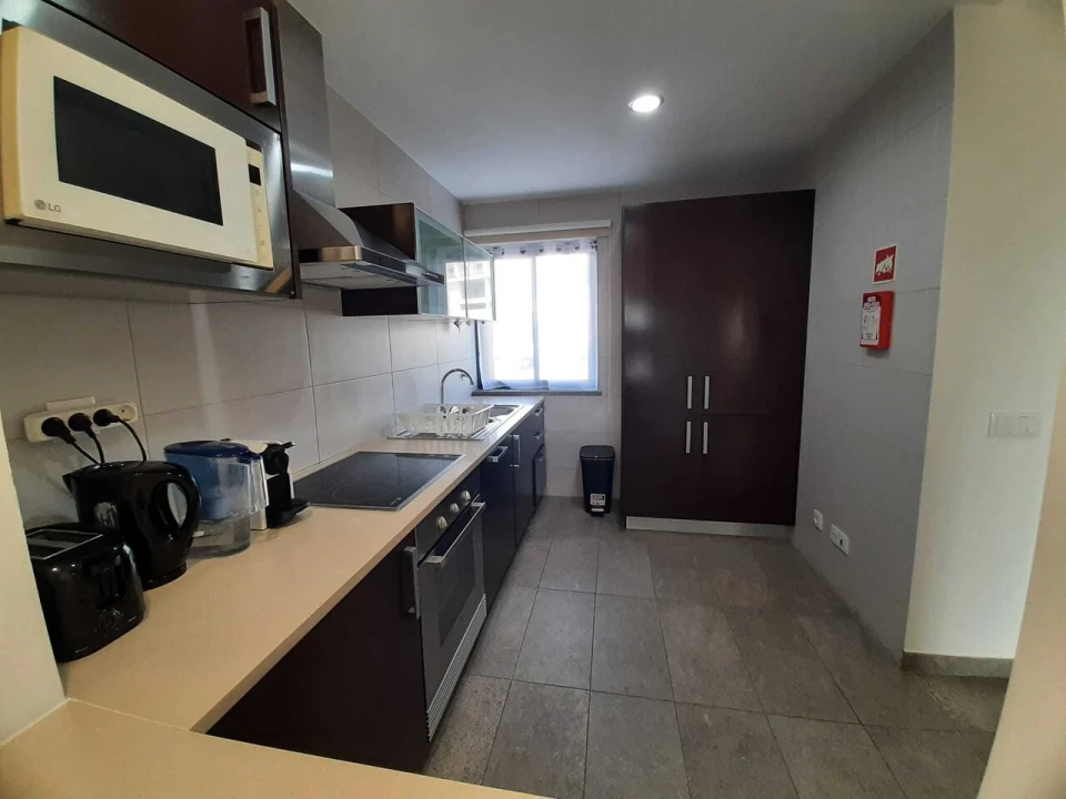 Apartamento T2 para Venda em Mexilhoeira Grande Foto 5