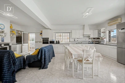 Moradia T8 para Venda em Loule (São Clemente)