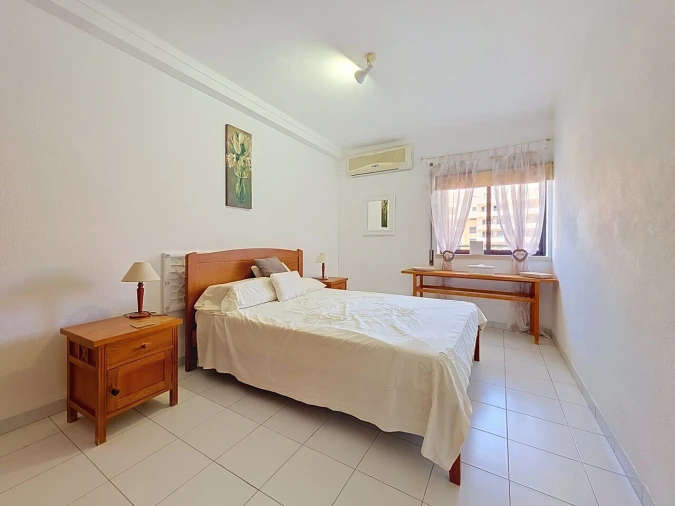 Apartamento T1 para Venda em Portimão Foto 7