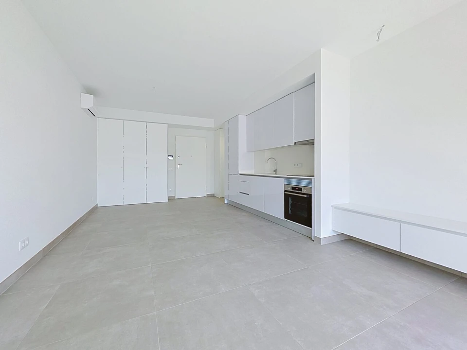Apartamento T1 para Venda em Portimão Foto 5