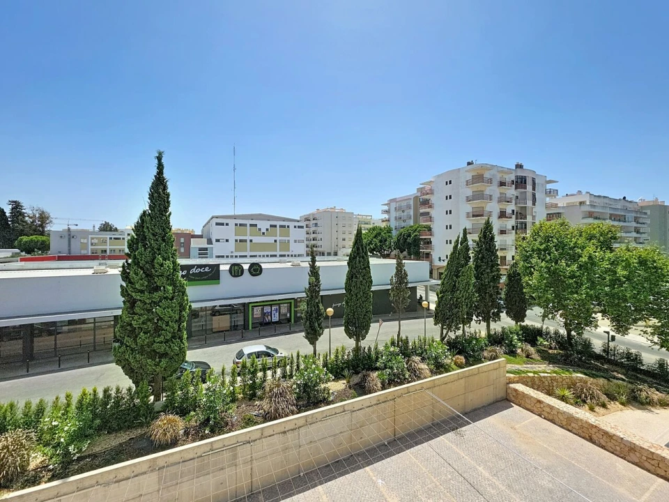 Apartamento T1 para Venda em Portimão Foto 8