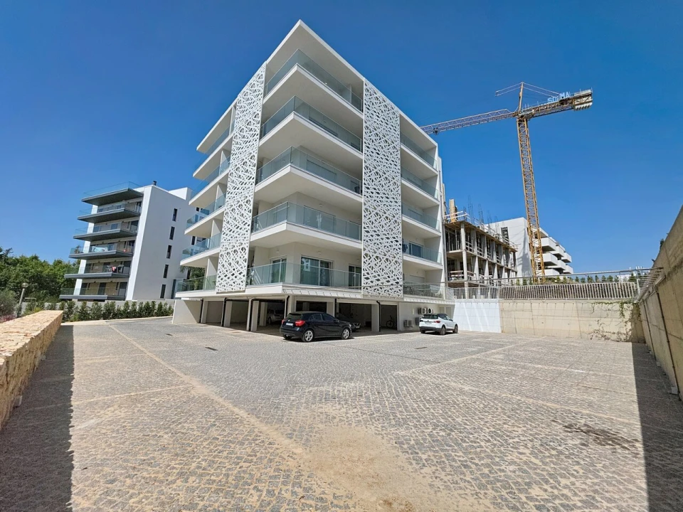 Apartamento T1 para Venda em Portimão Foto 13