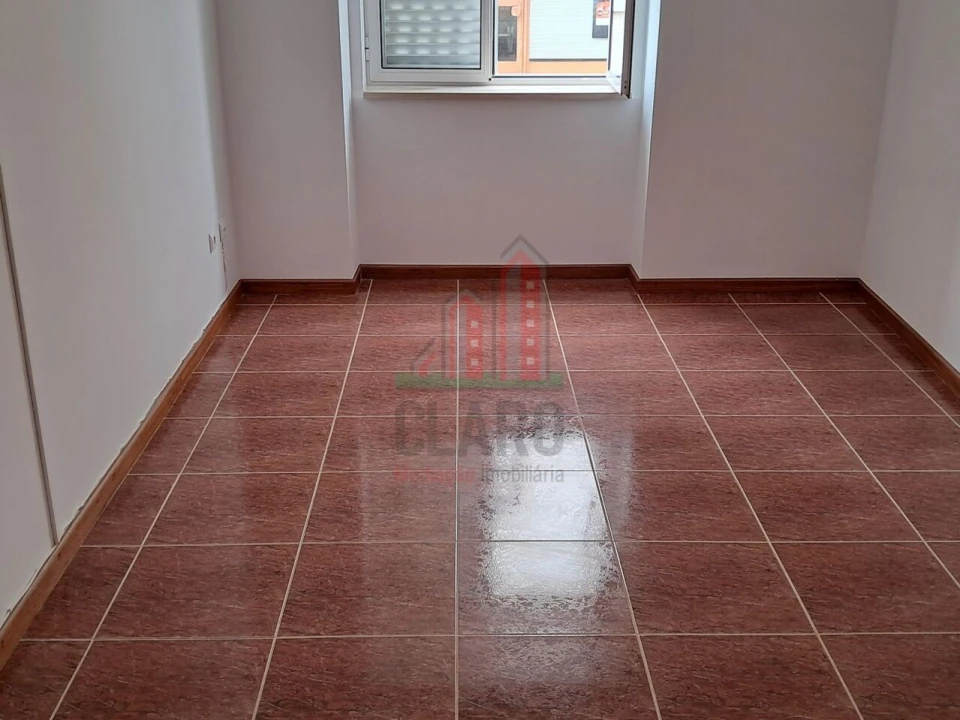 Apartamento T3 para Venda em Montemor-O-Velho e Gatões Foto 30