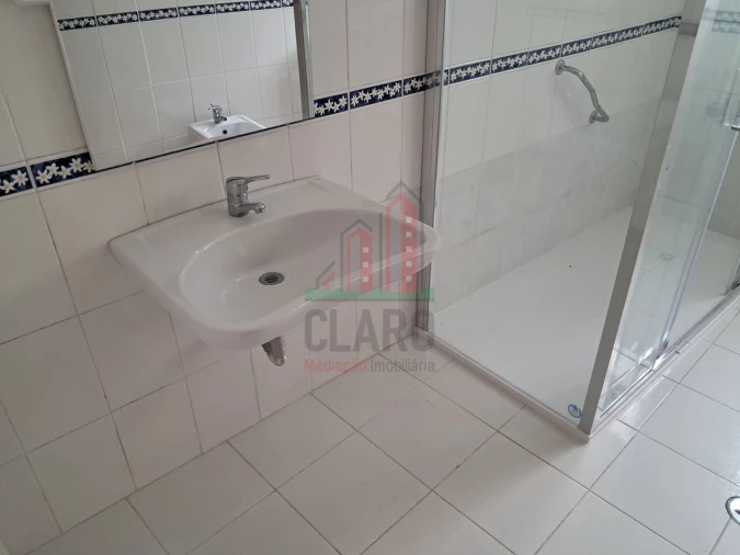Apartamento T3 para Venda em Montemor-O-Velho e Gatões Foto 27