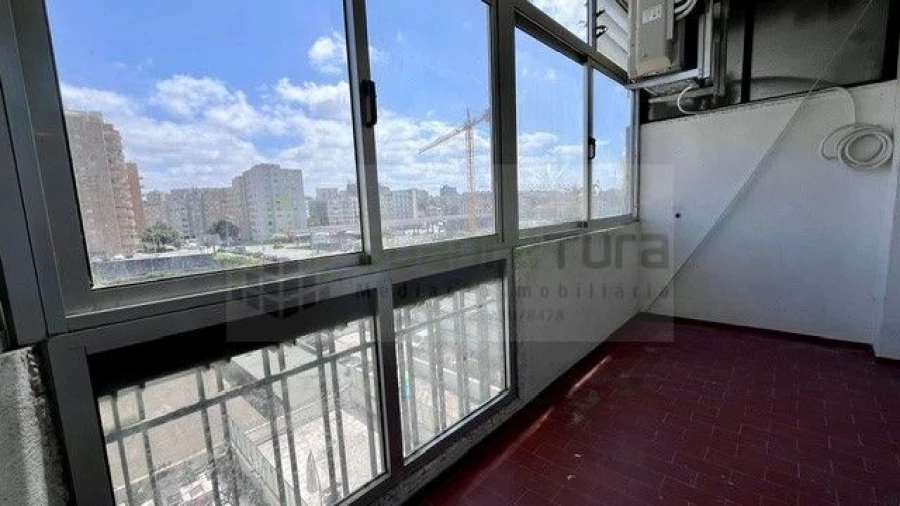 Apartamento T2 para Venda em Cedofeita, Santo Ildefonso, Sé, Miragaia, São Nicolau e Vitória Foto 12