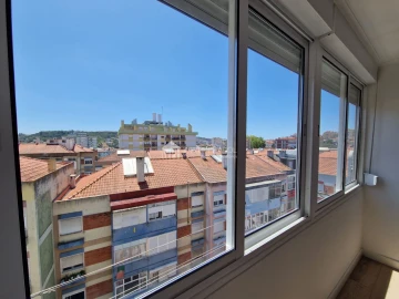 Apartamento T3 para Venda em Odivelas