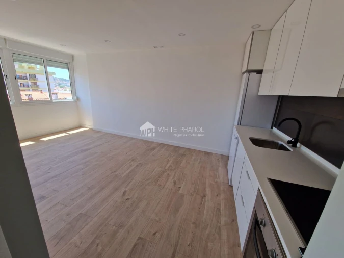 Apartamento T3 para Venda em Odivelas Foto 2