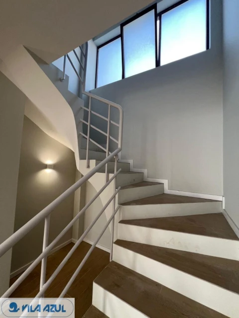 Apartamento T4 para Arrendamento em Vilarinho das Cambas