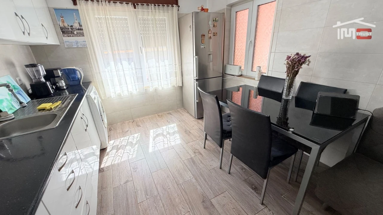 Apartamento T3 para Venda em Alcochete Foto 6