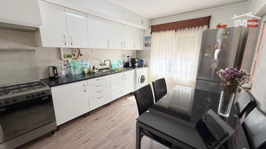 Apartamento T3 para Venda em Alcochete Foto 5