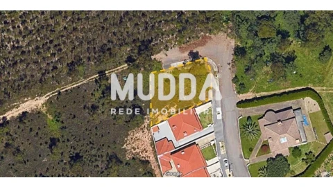 Terreno para Venda em Macieira de Sarnes