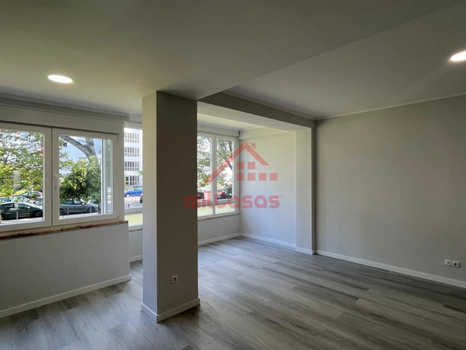 Apartamento T2 para Venda em Oeiras e São Julião da Barra, Paço de Arcos e Caxias Foto 4