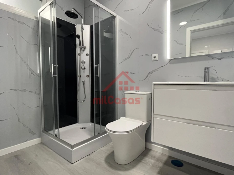 Apartamento T2 para Venda em Oeiras e São Julião da Barra, Paço de Arcos e Caxias Foto 9