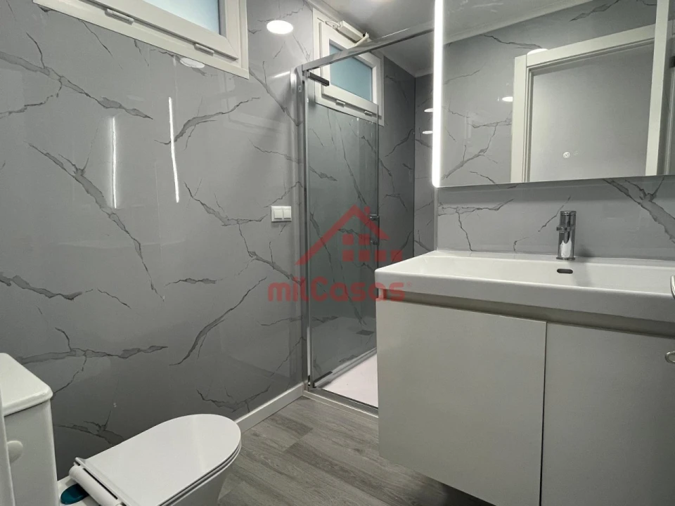Apartamento T2 para Venda em Oeiras e São Julião da Barra, Paço de Arcos e Caxias Foto 16