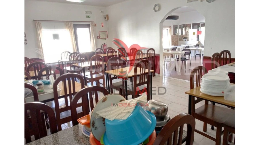 Loja para Venda em Miragaia e Marteleira Foto 15