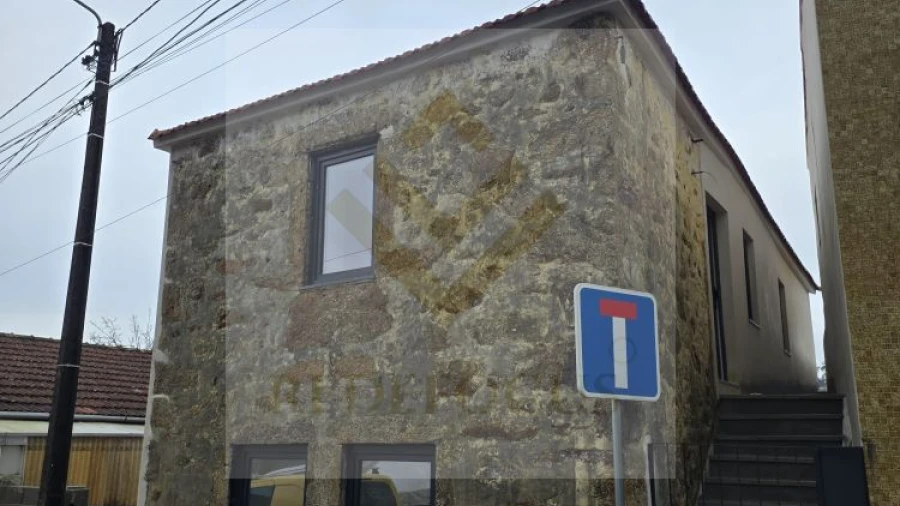 Moradia T3 para Venda em Sanguedo