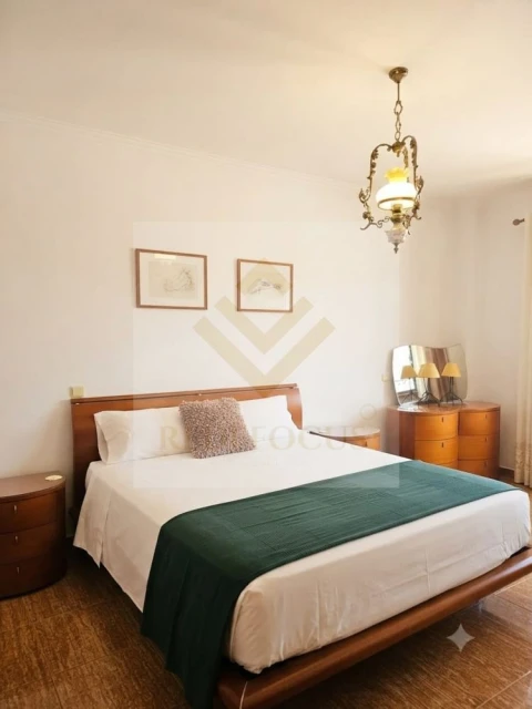 Apartamento T1 para Venda em Santa Maria da Feira, Travanca, Sanfins e Espargo