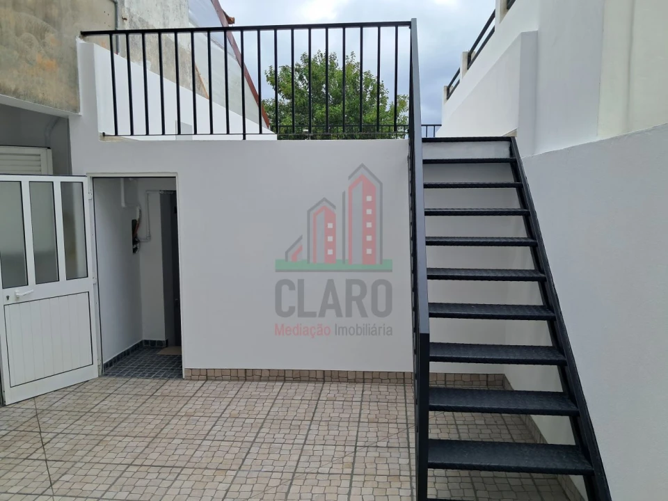 Apartamento T3 para Venda em Montemor-O-Velho e Gatões Foto 2