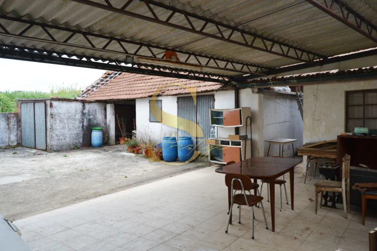 Moradia T2 para Venda em Maceira Foto 17