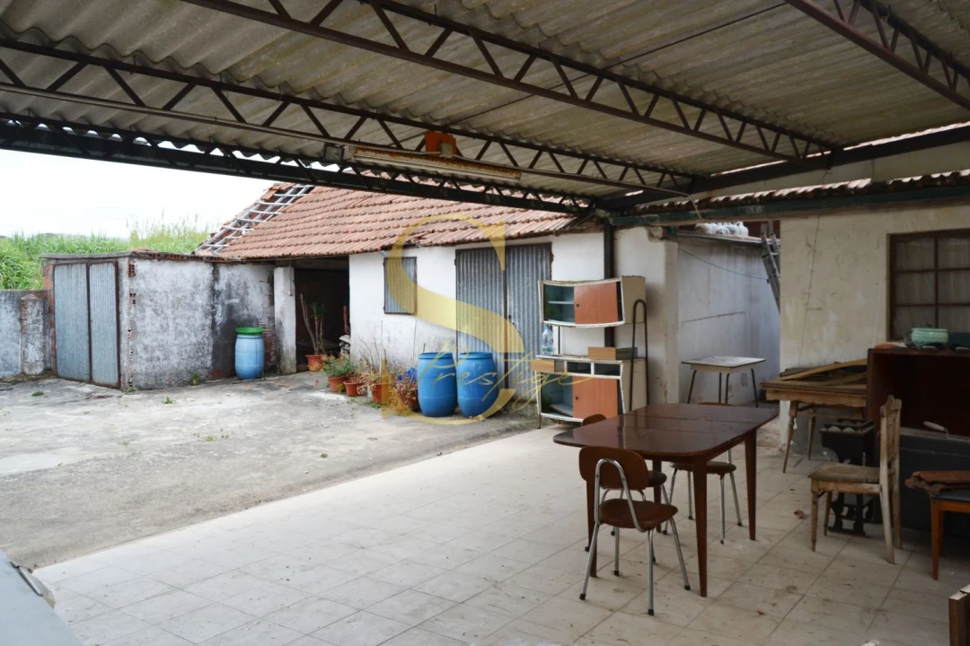 Moradia T2 para Venda em Maceira Foto 17