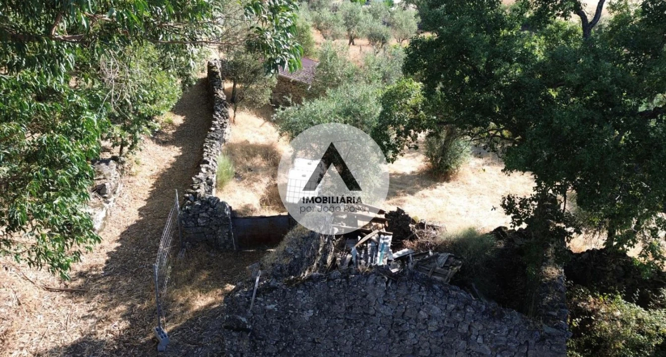 Terreno para Venda em Alcains Foto 17