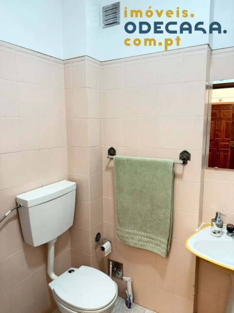 Apartamento T2 para Venda em Loures