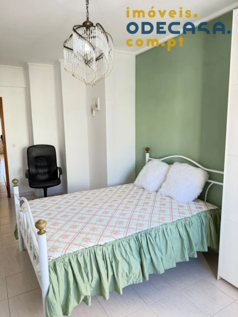 Apartamento T2 para Venda em Loures