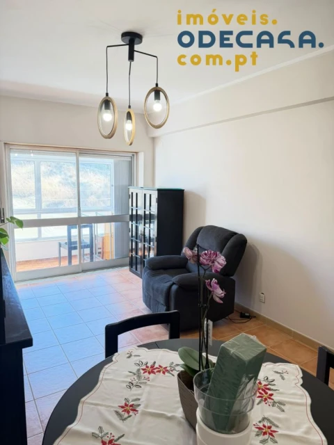 Apartamento T2 para Venda em Loures