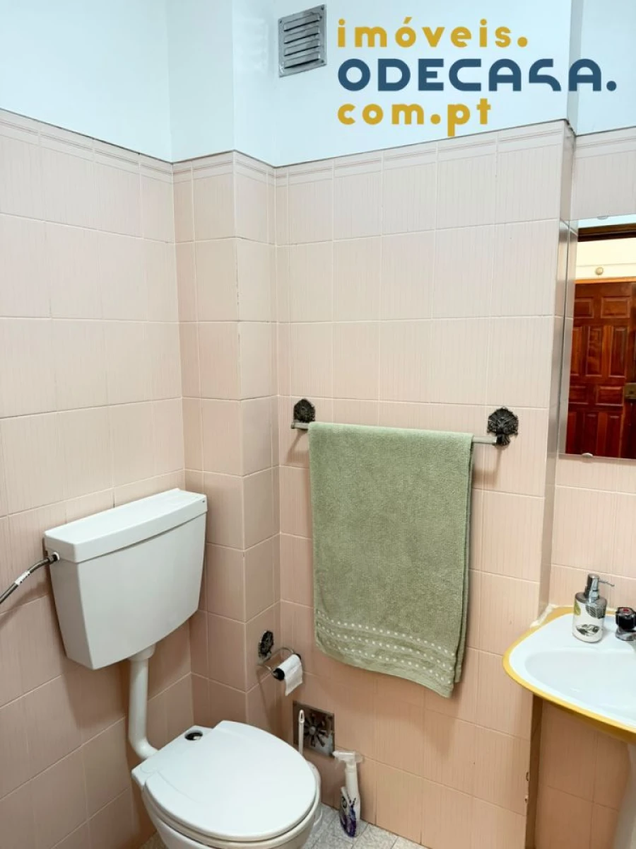 Apartamento T2 para Venda em Loures Foto 11