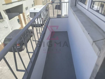 Apartamento T2 para Venda em Bombarral e Vale Covo